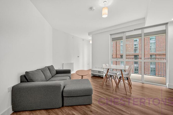 1 Bedroom Flat To Rent In Silvertown Way, Canary Wharf, E16