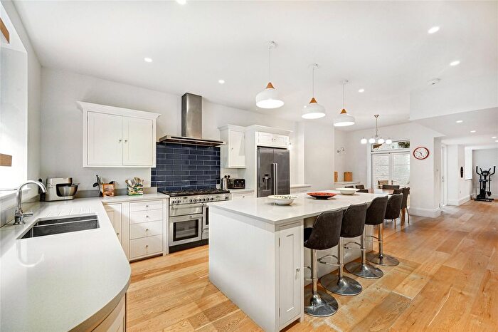 5 Bedroom Terraced House To Rent In Cambridge Street, London, SW1V