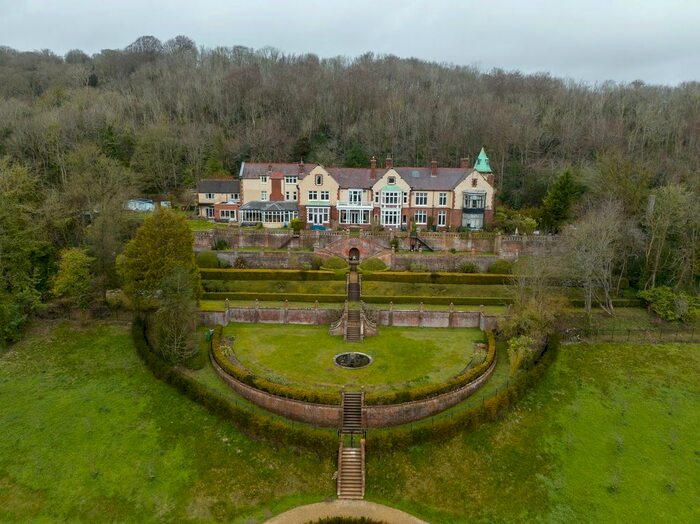 4 Bedroom Terraced House To Rent In Alkham Road, Temple Ewell, CT16