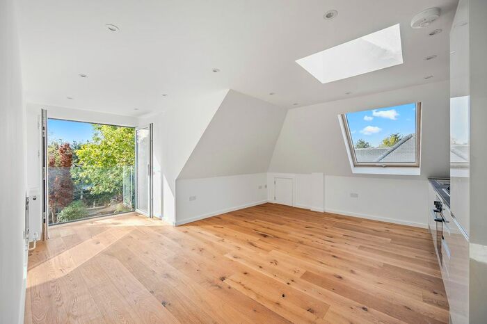 1 Bedroom Flat To Rent In Elliott Close, London, HA9