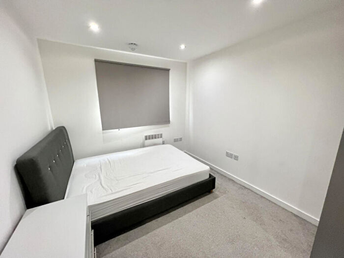 2 Bedroom Apartment To Rent In Rusholme Place, Manchester, M14