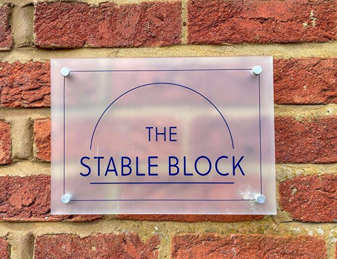 2 Bedroom Flat For Sale In The Firs, High Street, Whitchurch, HP22