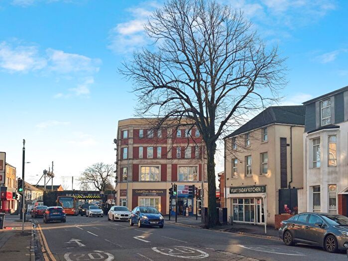 2 Bedroom Flat To Rent In Tudor Street, Cardiff, CF11