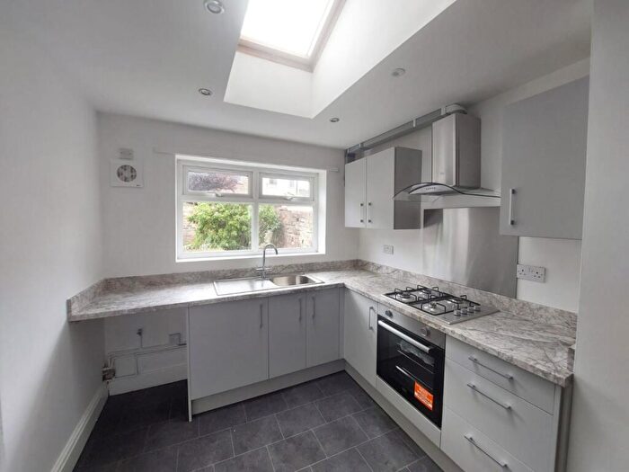 2 Bedroom Flat To Rent In Beech Road, Birkenhead, CH42