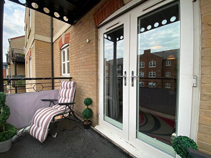 2 Bedroom Apartment To Rent In Masters House, Aylesbury, Buckinghamshire, HP21