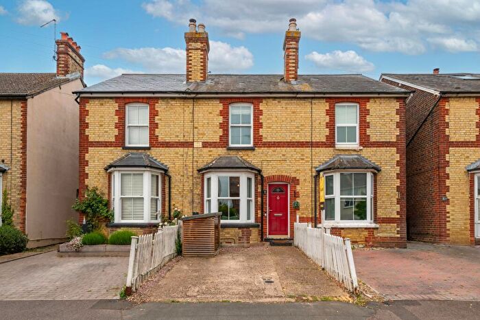 2 Bedroom Terraced House For Sale In Eastnor Road, Reigate, RH2