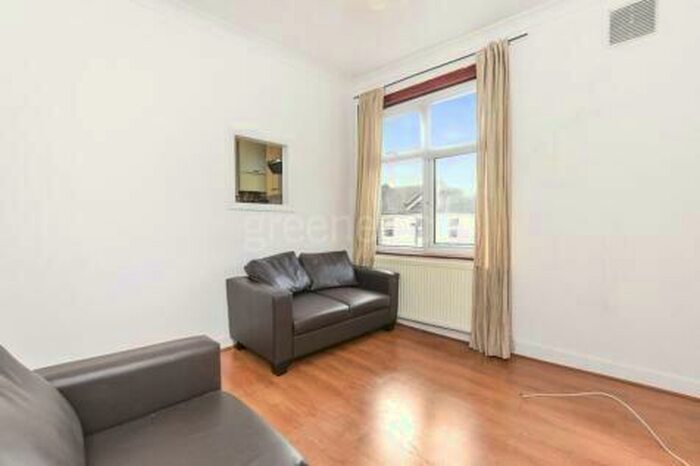 2 Bedroom Flat To Rent In Crouch Hill, Crouch Hill, N4