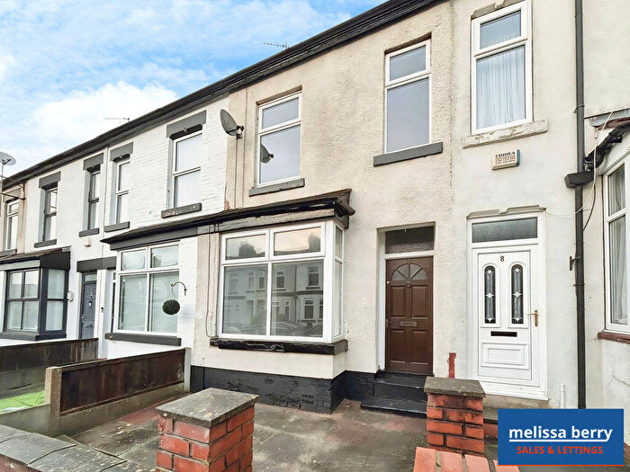 2 Bedroom Terraced House For Sale In Princess Road, Manchester, M25