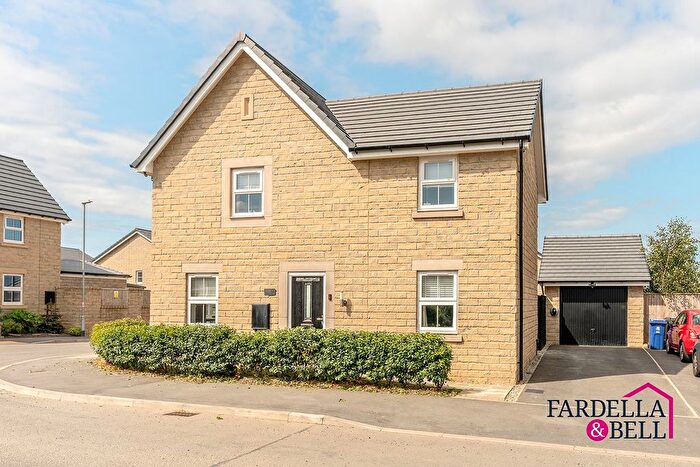 4 Bedroom Detached House For Sale In Yellowhammer Road, Burnley, BB11