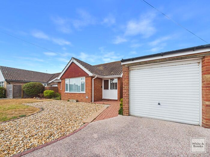 2 Bedroom Detached Bungalow For Sale In Hughes Close, West Meads, PO21