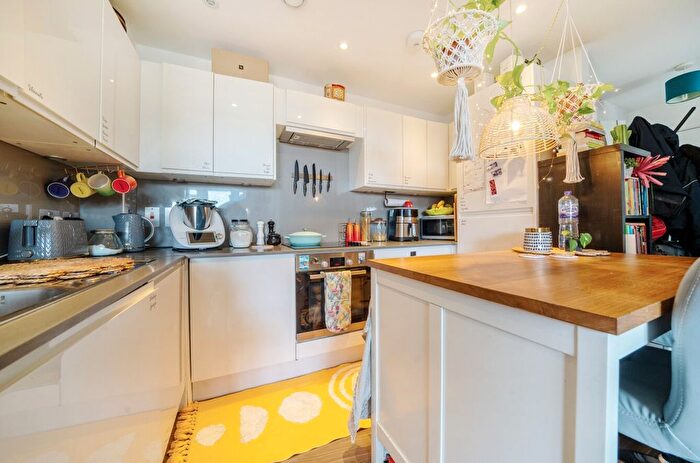 2 Bedroom Flat For Sale In Deepak House, Garratt Lane, London, SW17