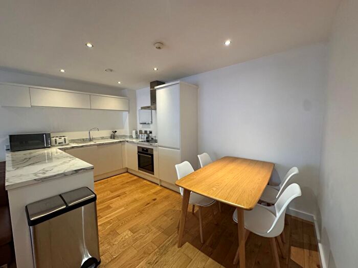2 Bedroom Apartment To Rent In The Reach, L3