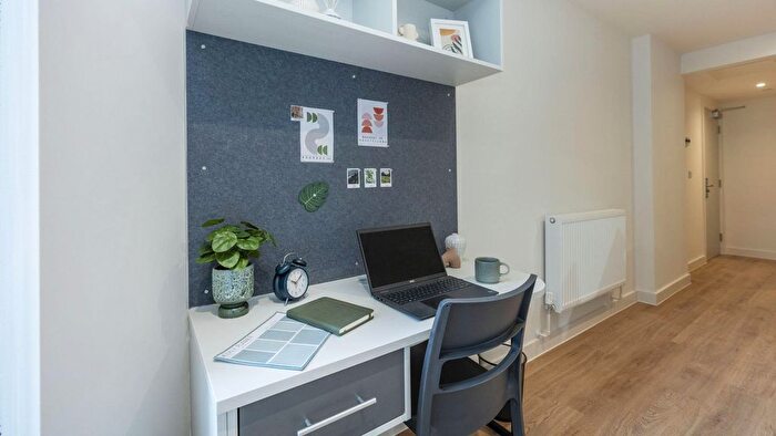 1 Bedroom Flat To Rent In St James Boulevard, Newcastle Upon Tyne, NE4