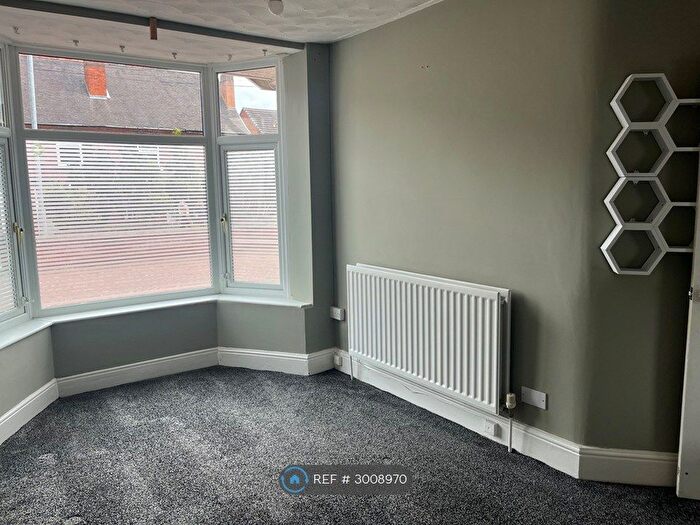 4 Bedroom Detached House To Rent In Cannock Road, Cannock, WS11