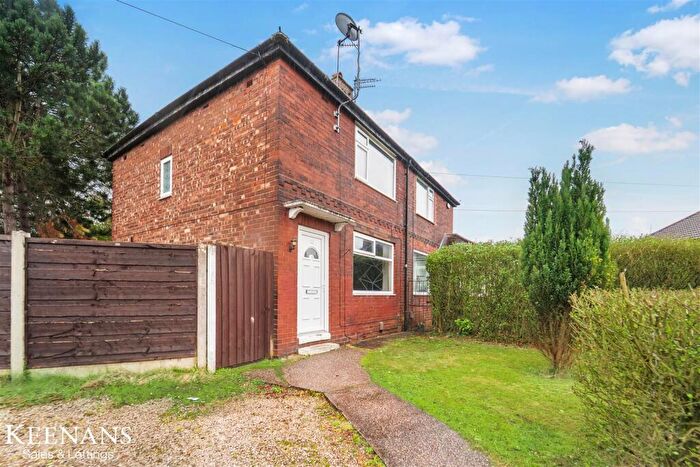 House For Sale In Dalton Drive, Pendlebury, Swinton, Manchester, M27