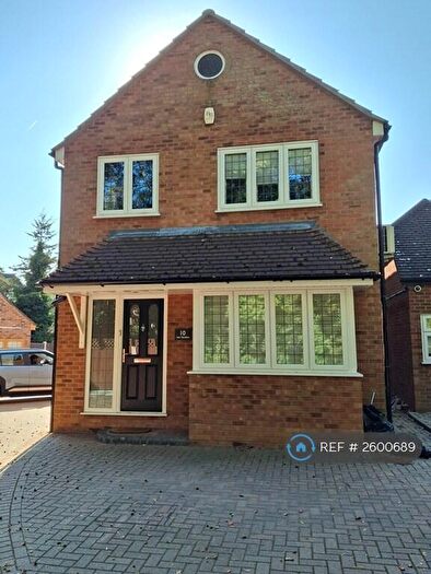 4 Bedroom Detached House To Rent In Ives Gardens, London, RM1