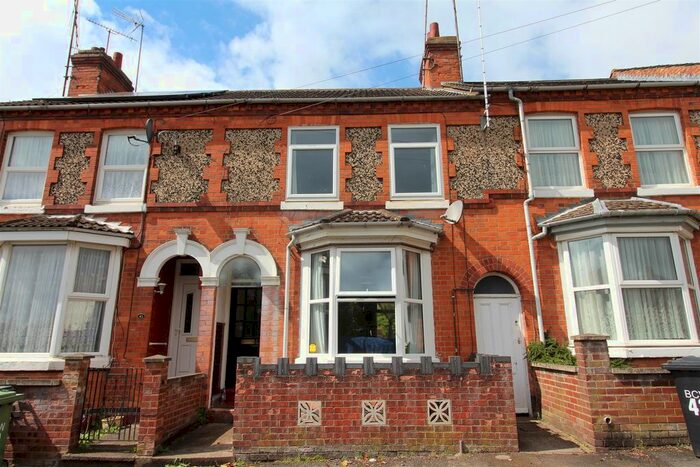 3 Bedroom Terraced House To Rent In Melton Road, Wellingborough, NN8