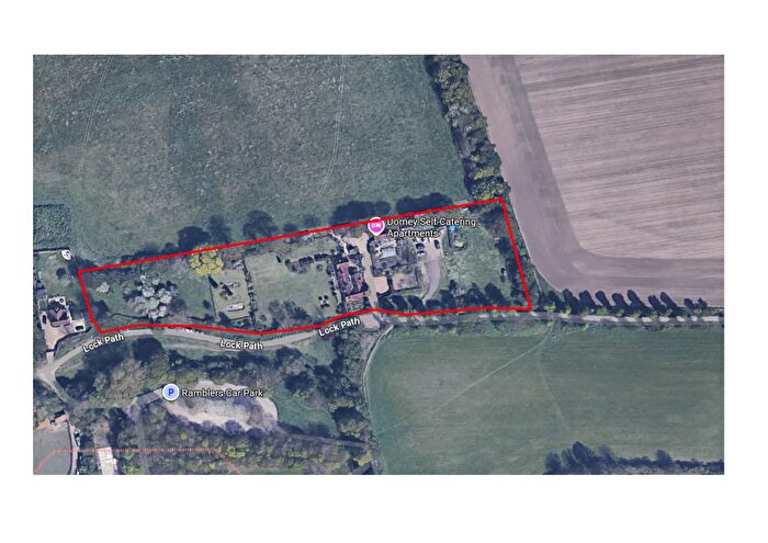 6 Bedroom Country House For Sale In -bedroom Grade Ii Listed Home Acres At Lock Path, SL4
