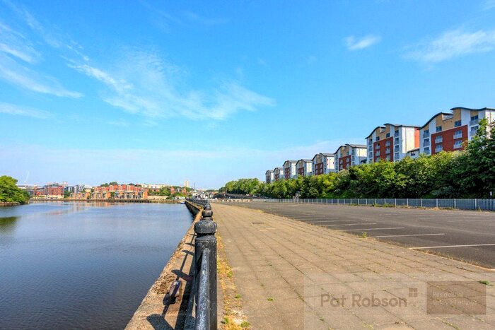 1 Bedroom Flat To Rent In Ouseburn Wharf, Newcastle Quayside, Tyne And Wear, NE6