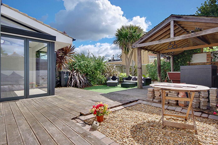 5 Bedroom Detached House For Sale In The Grove, Bournemouth, BH9
