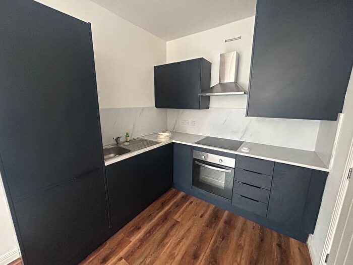 1 Bedroom Flat To Rent In Queen Square, Wolverhampton, WV1