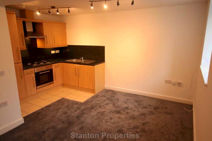 3 Bedroom Apartment To Rent In Market Street, Whitworth, OL12