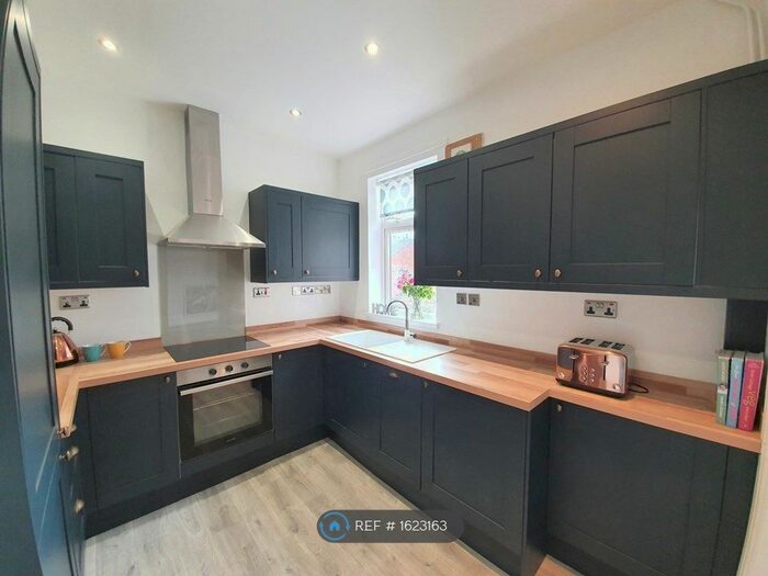 2 Bedroom Terraced House To Rent In Kingsley Road, Nottingham, NG2