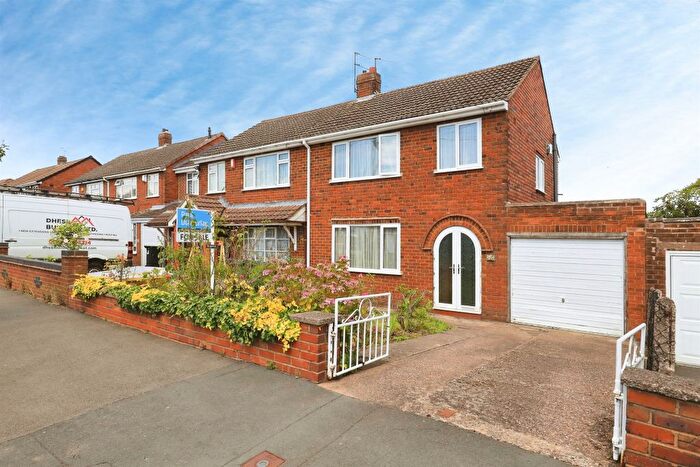 3 Bedroom Semi Detached House For Sale In Paul Street, Bilston, WV14