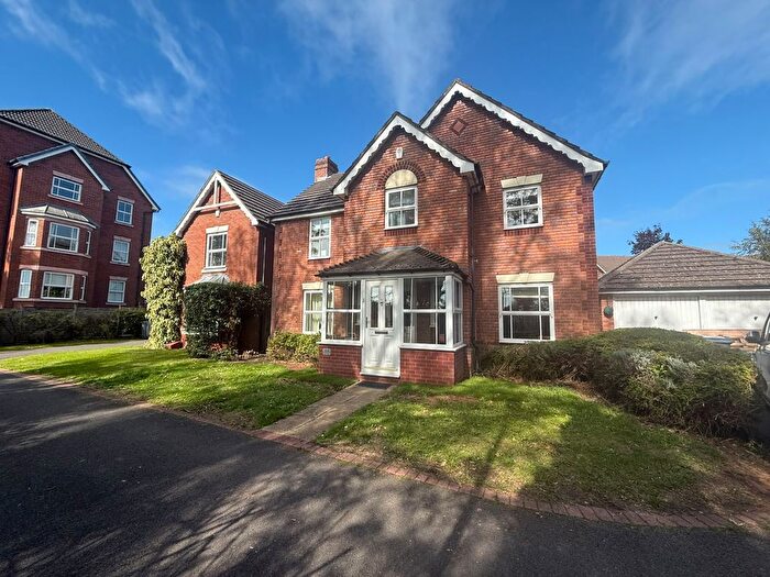 4 Bedroom Property To Rent In Rectory Road, Sutton Coldfield, B75
