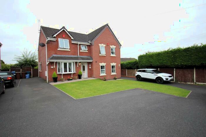 3 Bedroom Semi-Detached House To Rent In Chandridge Court, Oulton, Stone, Staffordshire, ST15