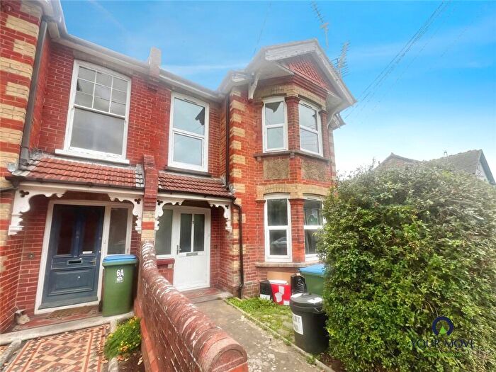 2 Bedroom Flat To Rent In Richmond Avenue, Bognor Regis, West Sussex, PO21