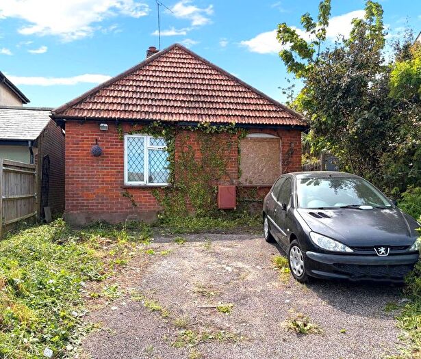 2 Bedroom Detached Bungalow For Sale In Chichester Road, Bognor Regis, PO21