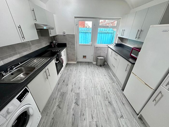 2 Bedroom House To Rent In Springfield Road, Shepshed, LE12