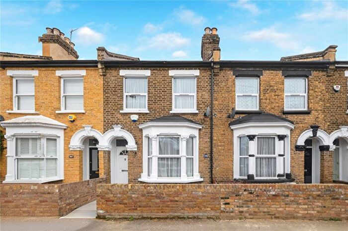 4 Bedroom Terraced House For Sale In Matcham Road, Leytonstone, London, E11