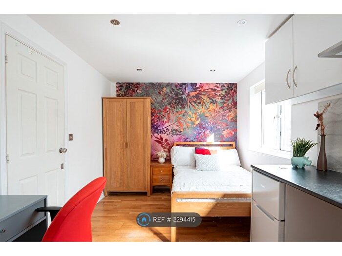 Studio To Rent In Chieftain Way, Cambridge, CB4