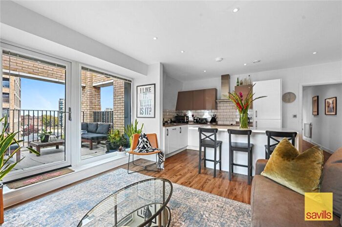 2 Bedroom Penthouse For Sale In Theobald Heights, Moy Lane, Woolwich, London, SE18