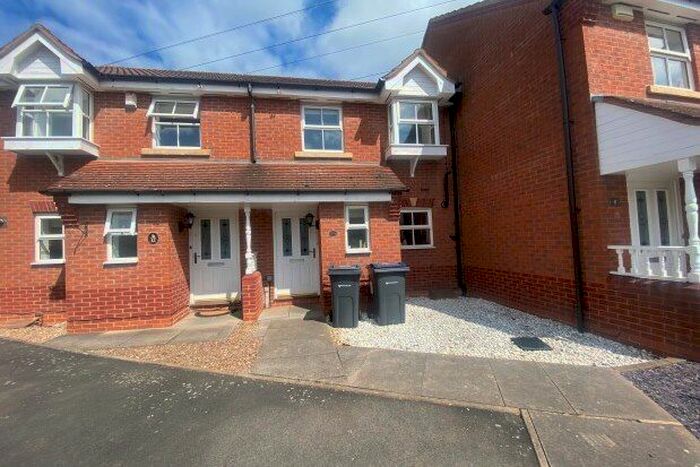 2 Bedroom Property To Rent In Hollingberry Lane, Sutton Coldfield, B76