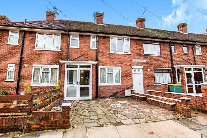 3 Bedroom Terraced House To Rent In Tant Avenue, London, E16