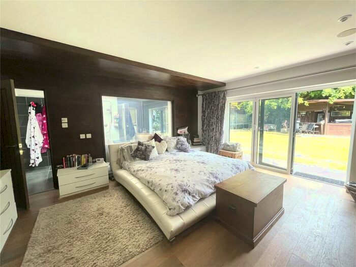 5 Bedroom Bungalow To Rent In Station Road, Lingfield, RH7