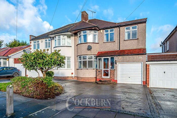 4 Bedroom Semi-Detached House To Rent In Braywood Road, Falconwood, SE9