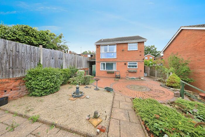 3 Bedroom Detached House For Sale In Ludlow Road, Kidderminster, DY10