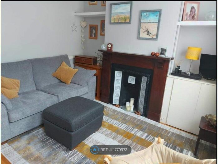 2 Bedroom Terraced House To Rent In Cowper Street, Luton, LU1