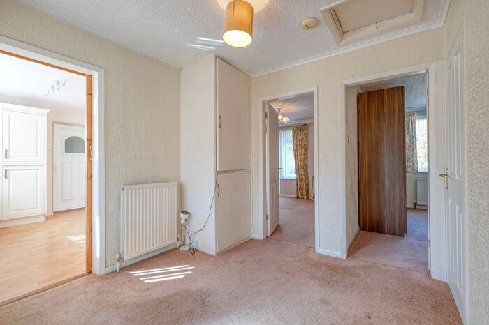 3 Bedroom Bungalow For Sale In Scott Road, Headless Cross, Redditch, B97