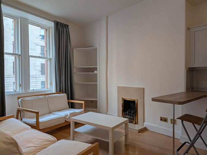 1 Bedroom Flat To Rent In St Stephen Street, Stockbridge, Edinburgh, EH3