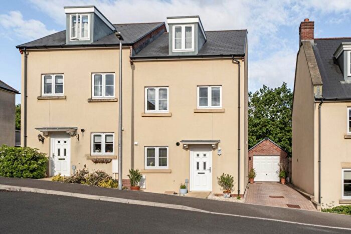 3 Bedroom Semi-Detached House For Sale In Dukes Way, Axminster, Devon, EX13