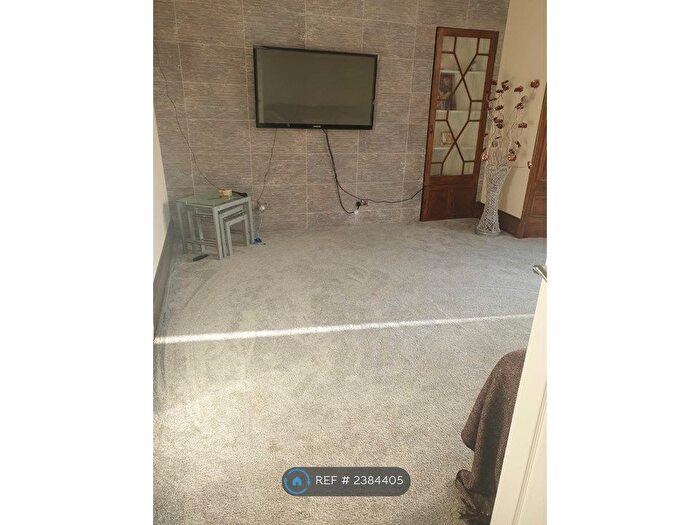 4 Bedroom Detached House To Rent In Gilmore Place, Dundee, DD2