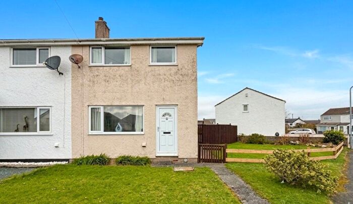 3 Bedroom House For Sale In Tyn Rhos Estate, Gaerwen, Isle Of Anglesey, LL60