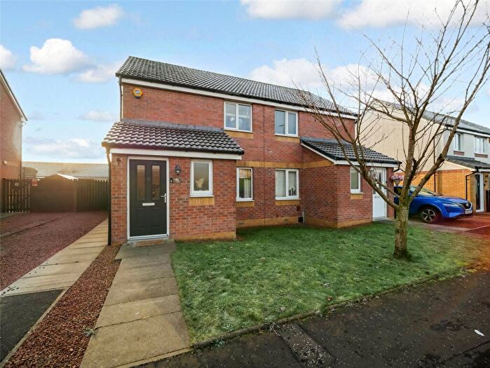 2 Bedroom Semi Detached House For Sale In Kincardine Square, Garthamlock, Glasgow City, G33