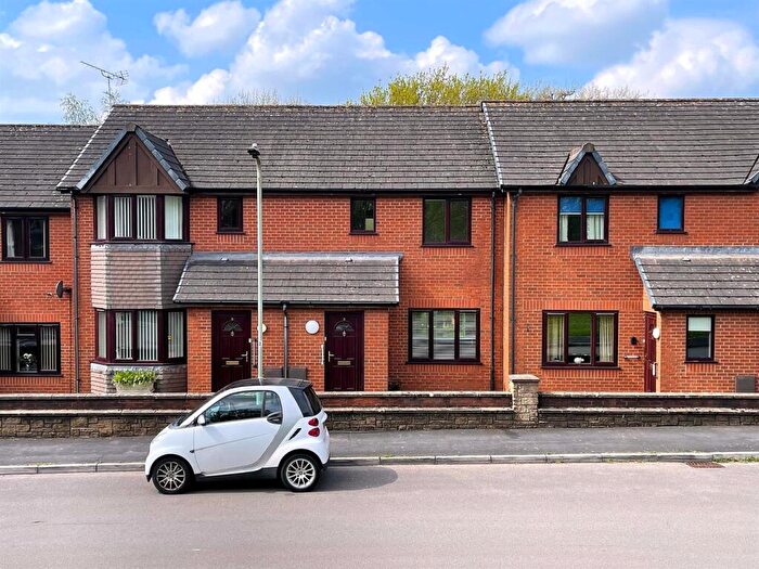 2 Bedroom Terraced House For Sale In Honeylands Drive, Exeter, EX4