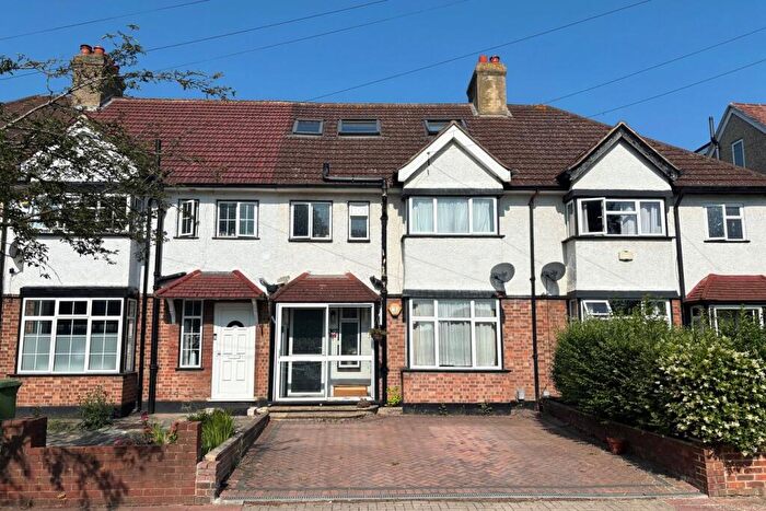 4 Bedroom Terraced House For Sale In Eden Park Avenue, Beckenham, BR3